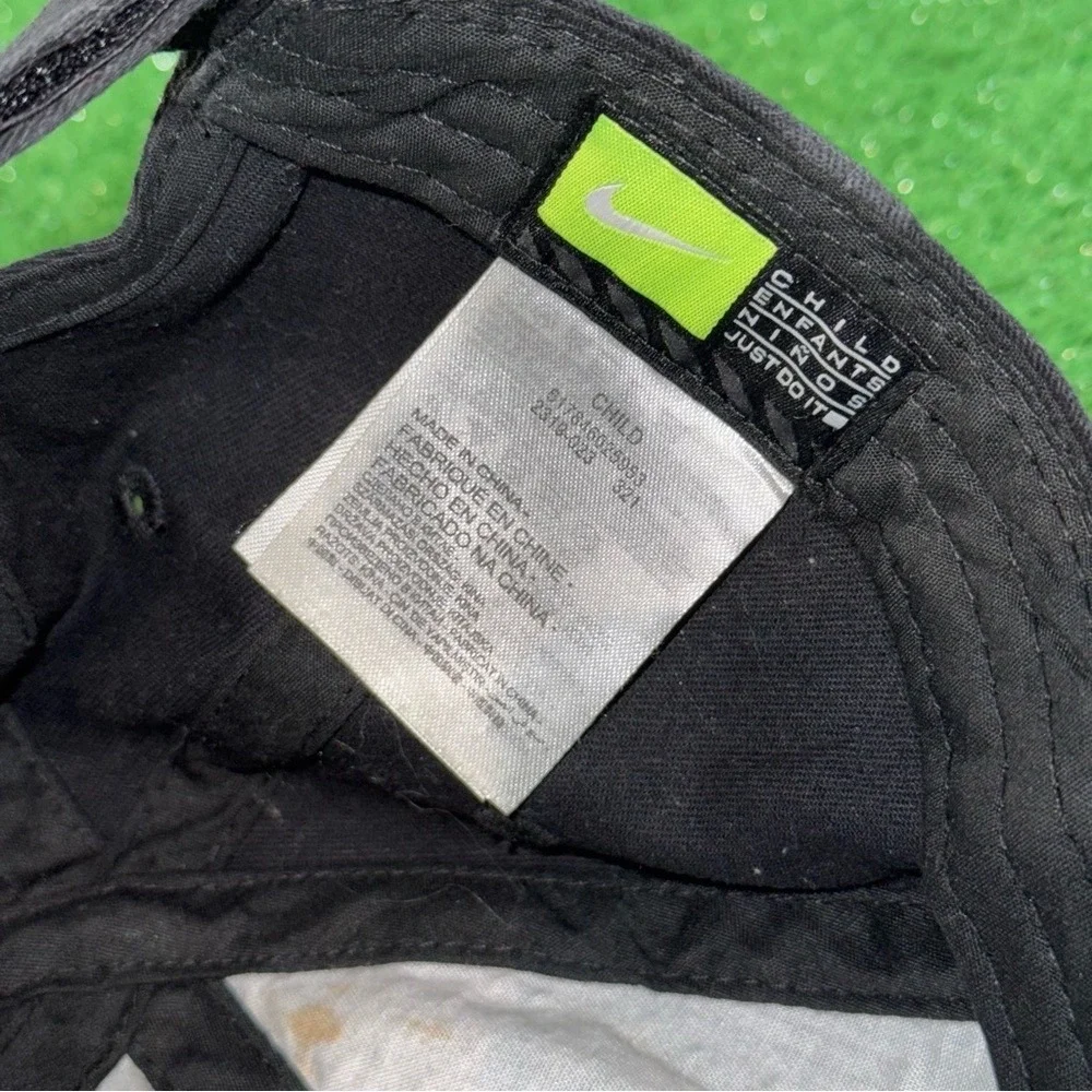 Nike Classic Black Baseball Hat Cap Adjustable Strap Swoosh Logo‎ Child Kids
